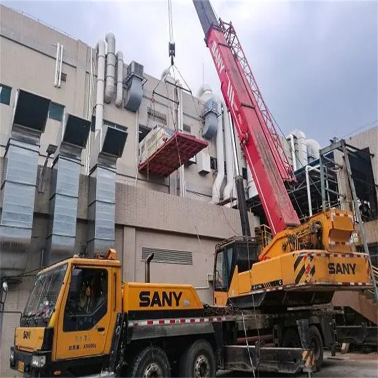 什玲镇一百吨吊车吊臂多长